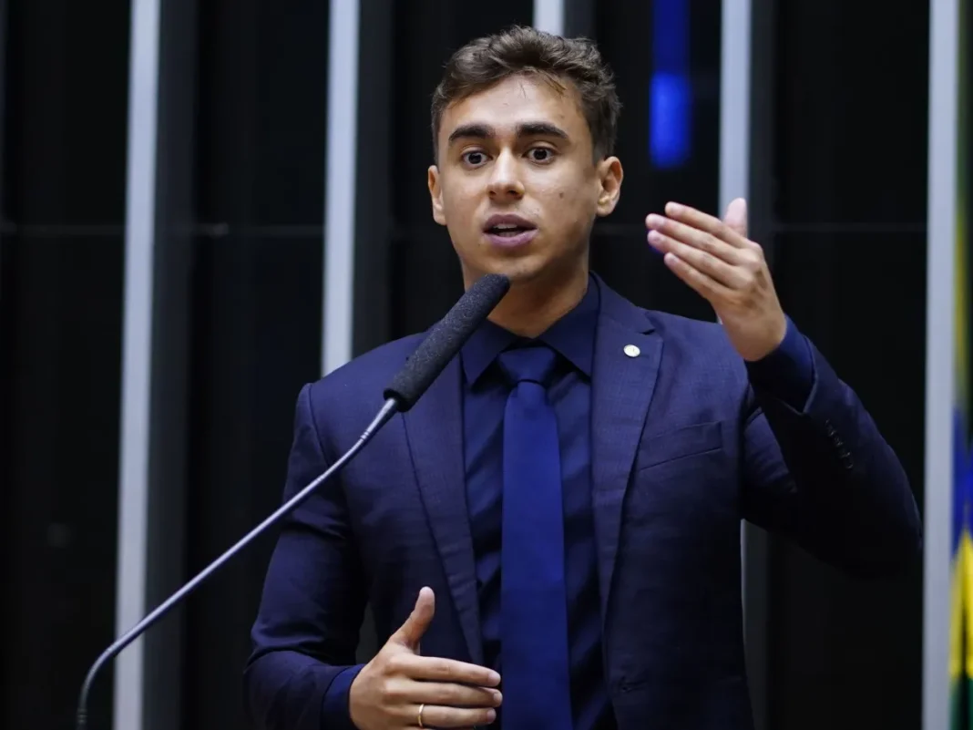 Nikolas Ferreira cobra punição rigorosa: ‘Cometeu crime, tem que ir para a cadeia’