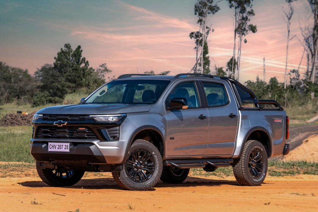 Nova Chevrolet S10 Trail Boss tem suspensão reforçada e pneus para uso no fora de estrada Nova Chevrolet S10 Trail Boss tem suspensão reforçada e pneus para uso no fora de estrada