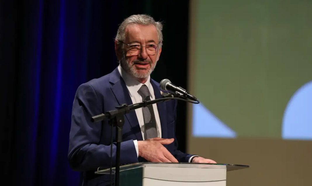 Ministro da Indústria comenta momento de reciprocidade após tarifas dos EUA