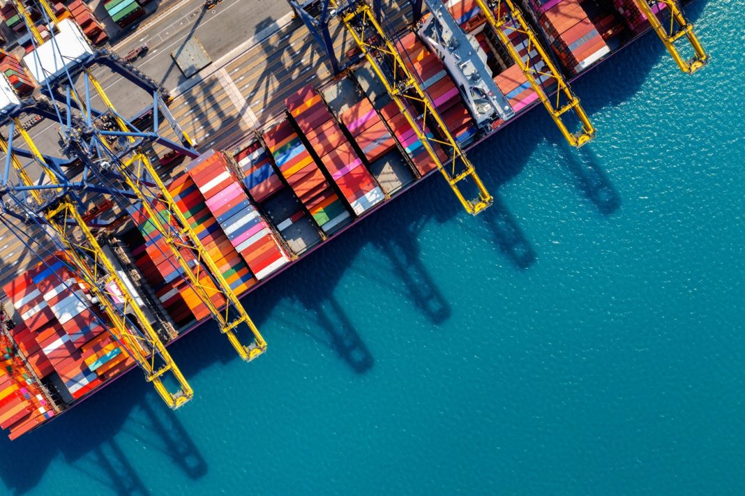 Balança comercial tem superávit de US$ 7,1 bilhões em julho; exportações para os EUA caem 5% Balança comercial tem superávit de US$ 7,1 bilhões em julho; exportações para os EUA caem 5%