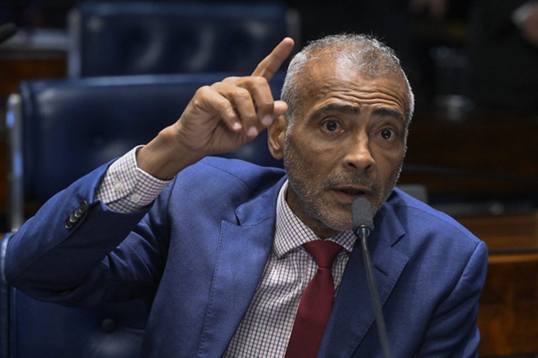 PL lança candidatura de Douglas Ruas no estado