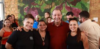 Omar vai ampliar crédito e fomento para fortalecer a cultura no Amazonas