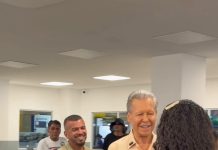 Arthur Virgílio defende ZFM em visita à indústria de plásticos