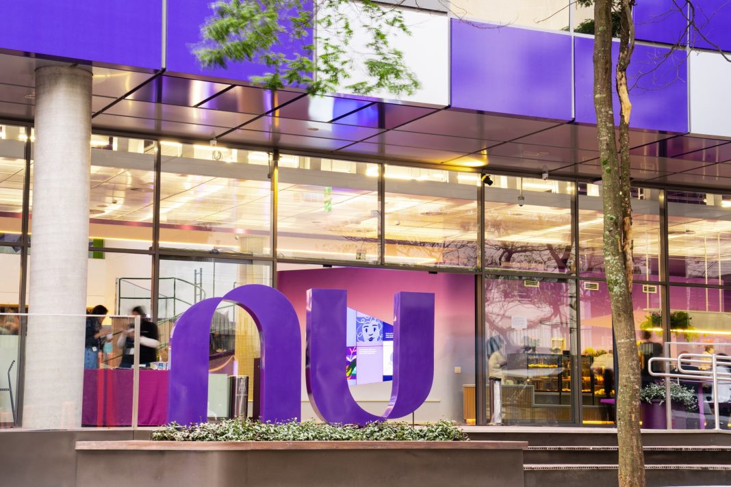 Nubank começa a oferecer serviços financeiros nos EUA; veja como vai funcionar Nubank começa a oferecer serviços financeiros nos EUA; veja como vai funcionar