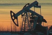 Petróleo sobe quase 3% após Trump rejeitar proposta de cessar-fogo do Irã
