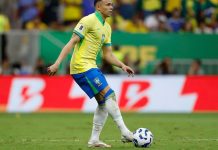 Ancelotti convoca lateral do Monaco para jogos contra Austrália e Índia