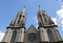Conferência nega envolvimento em boato sobre Nossa Senhora Aparecida após declaração de candidato