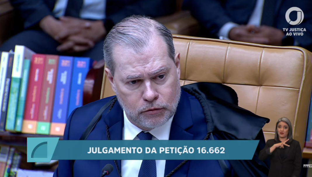 Ministro cita foro íntimo e opta por não atuar em julgamento para preservar a Corte