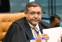 TSE suspende propaganda no rádio por apresentar fatos descontextualizados