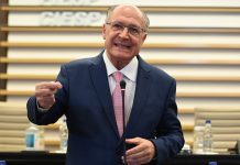Vice-presidente lamenta remoção de publicações sobre Nossa Senhora Aparecida