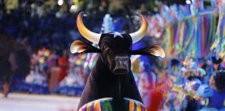 Caprichoso completa 113 anos; confira a programação da festa em Parintins