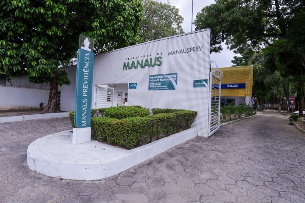 Prefeitura convoca aposentados e pensionistas para recadastramento; atendimento Prefeitura convoca aposentados e pensionistas para recadastramento; atendimento