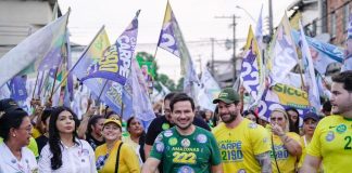Capitão Alberto Neto vota hoje no Centro de Manaus