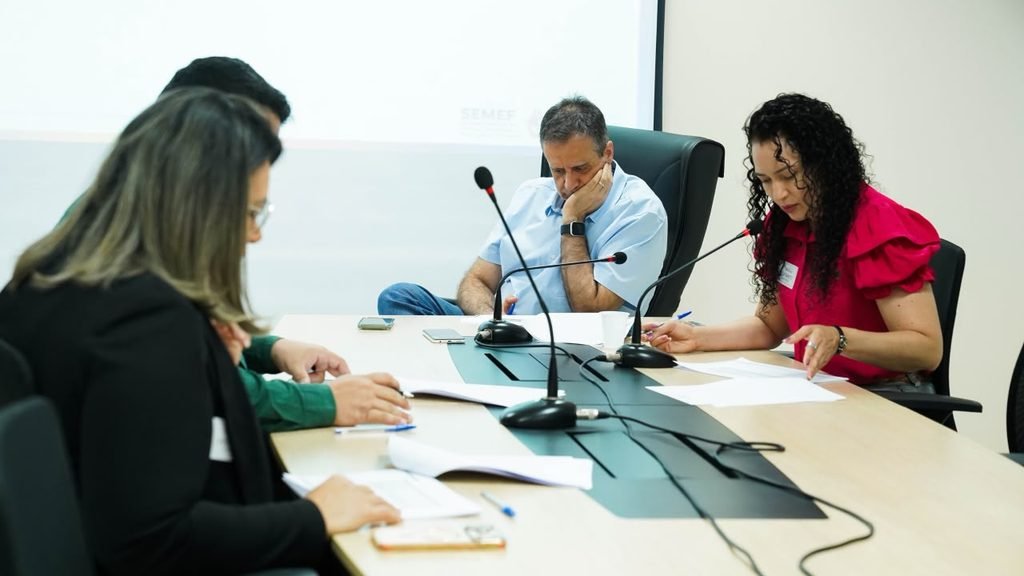 CMM avalia cumprimento de metas fiscais municipais em audiência pública CMM avalia cumprimento de metas fiscais municipais em audiência pública