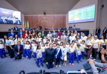 ‘Cidadão de Berço’: Presidente da Aleam, Adjuto Afonso, destaca cidadania