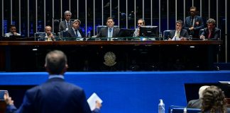 Alcolumbre vai promulgar fim da escala 6×1 nesta sexta