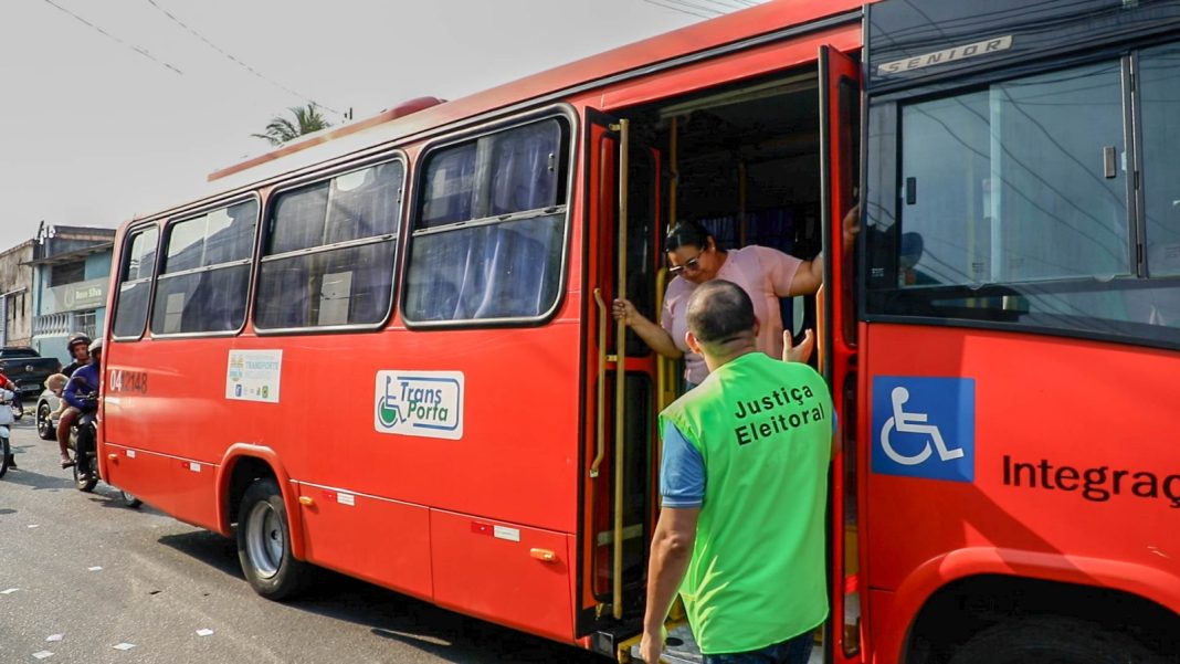 Projeto ‘Seu Voto Importa’ facilita acesso de eleitores com mobilidade reduzida às urnas no Amazonas
