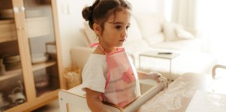 Brasil tem 1,5 milhão de crianças e adolescentes no trabalho infantil, menor número desde 2016