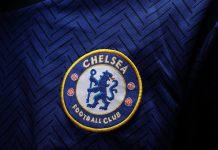 Com Estêvão titular, Chelsea vence United por 2 a 0 pela Premier League