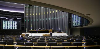 Salários acima de R$ 32 mil: saiba tudo sobre o concurso da Câmara dos Deputados