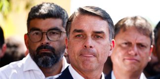Candidato afirma que não reverterá PEC da escala de trabalho