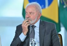 Chefe do Executivo afirma que não há contratos com lobista