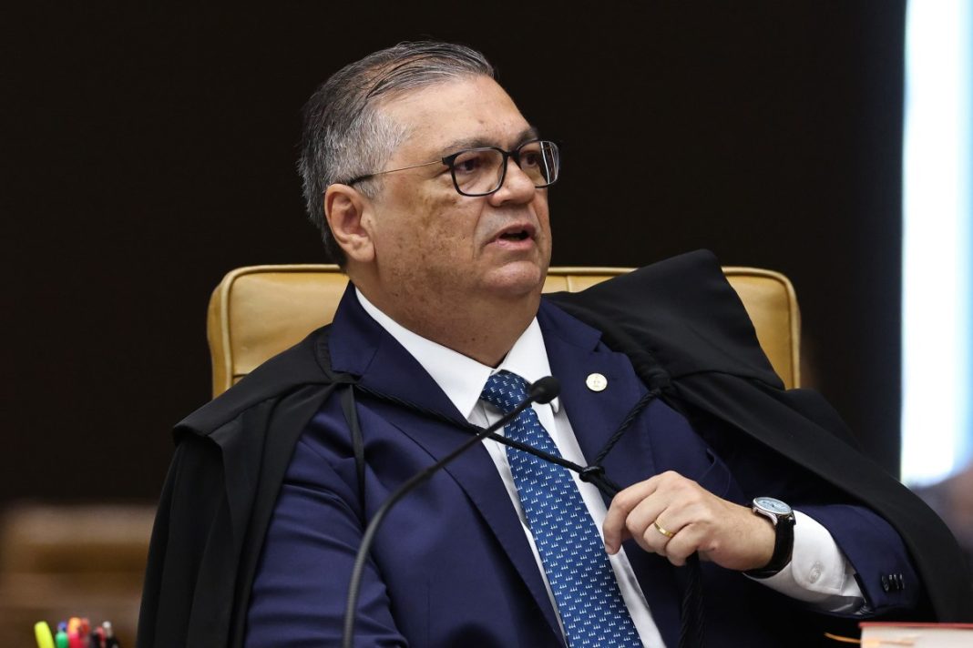 Corte Eleitoral mantém publicação de Antonio Tabet e limita censura anterior