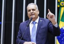 Deputada afirma que ação tenta impedir menções a acusação contra Alfredo Gaspar