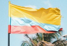 Garimpo ilegal financia grupos armados na fronteira da Colômbia com o Equador