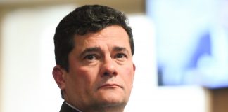 Governador eleito do Paraná vê intimação de passaporte como fora da normalidade