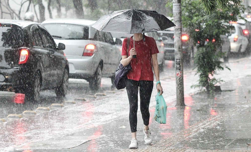Imnet emite alerta de risco de tempestades em diversas regiões do Brasil Imnet emite alerta de risco de tempestades em diversas regiões do Brasil