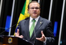 Líder do Bloco Vanguarda no Senado afirma estar pronto para responsabilidade