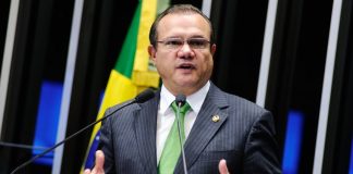 Líder do Bloco Vanguarda no Senado afirma estar pronto para responsabilidade