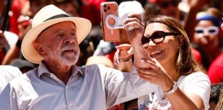 Lula divulga jingle ‘Bora Lula’ em perfis nas redes sociais