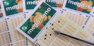 Mega-Sena sorteia os números 07, 10, 14, 27, 36 e 35