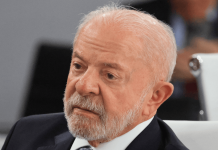 Ministro determina remoção de canal no WhatsApp