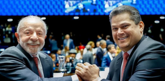 Presidente discursa no Congresso pela promulgação de PEC sobre jornada de trabalho